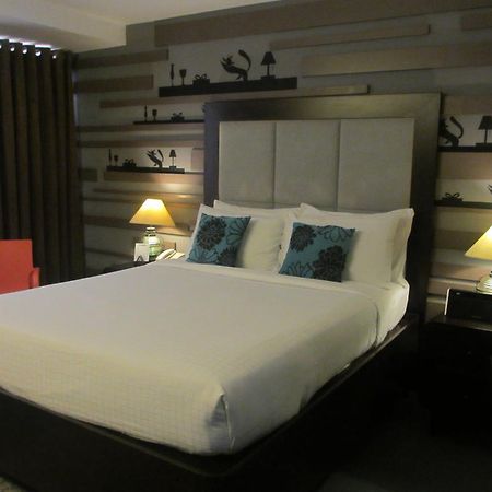 The Theodore Hotel Tagaytay City Kültér fotó