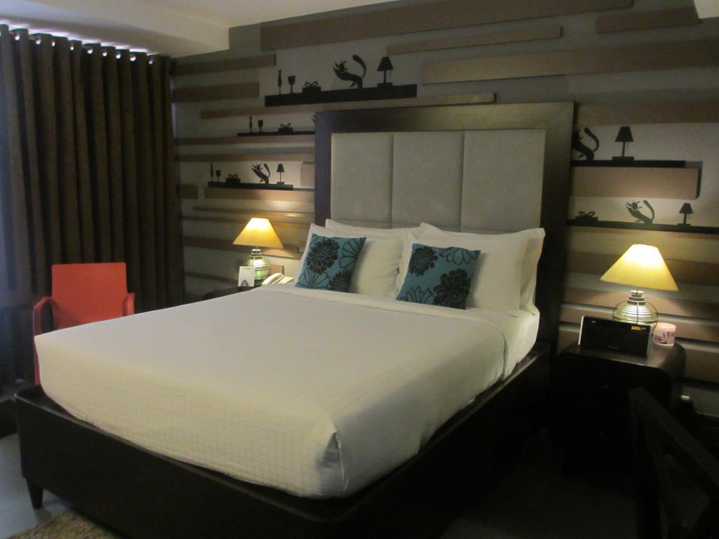 The Theodore Hotel Tagaytay City Kültér fotó