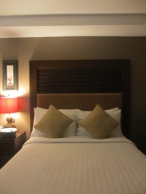 The Theodore Hotel Tagaytay City Kültér fotó