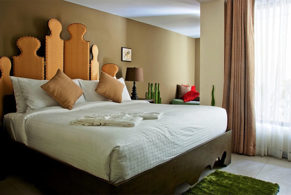 The Theodore Hotel Tagaytay City Kültér fotó